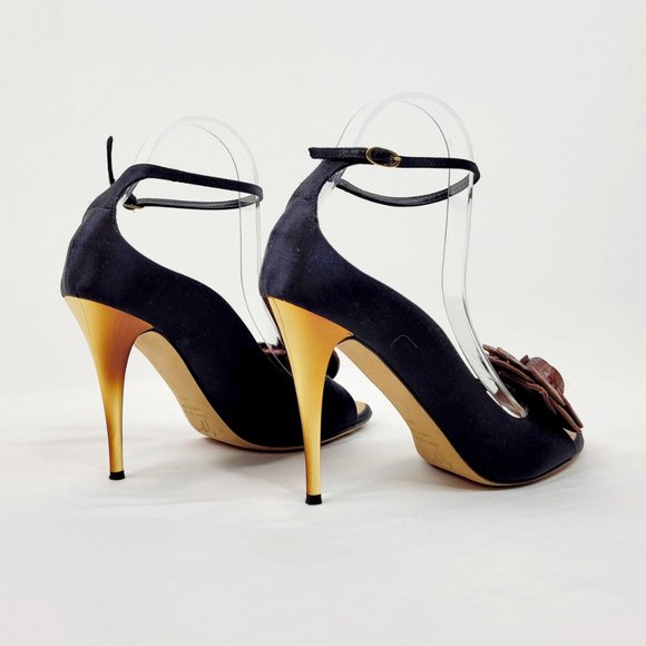 Guiseppe Zanotti Black and Gold Open Toe Stiletto - Picture 4 of 6